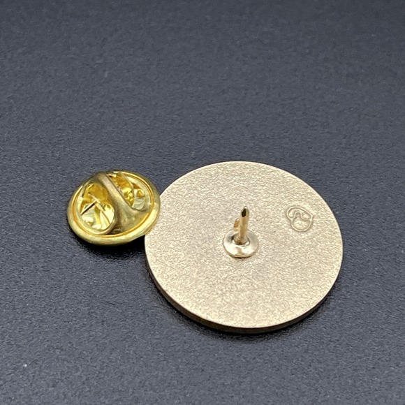 TLC‎ Tender Loving Care Lapel Hat Pin - Picture 3 of 3